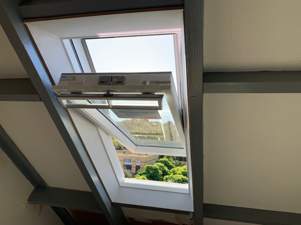 VELUX dakraam plaatsen in Amsterdam